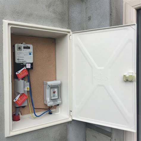 outside electrical meter box